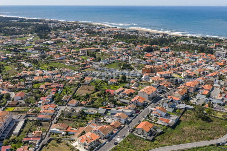 Moradia T5 para Venda em Canidelo Foto 45