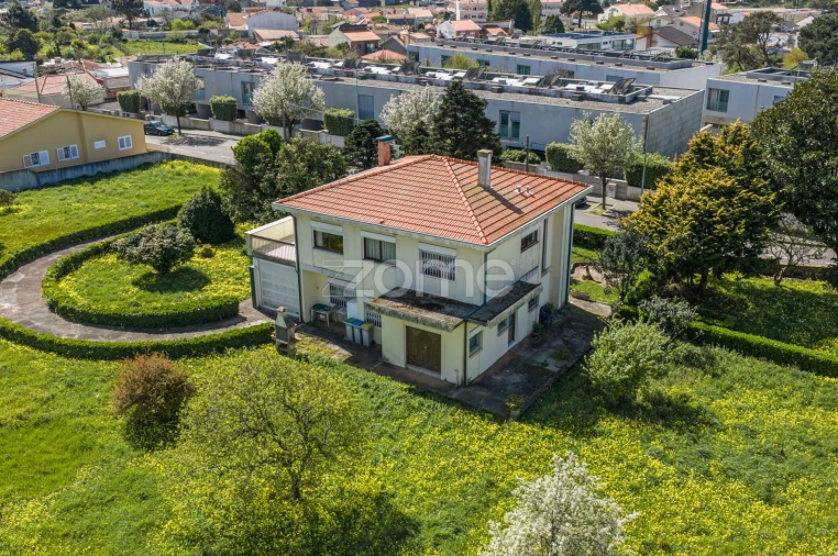 Moradia T5 para Venda em Canidelo Foto 25