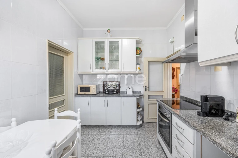 Moradia T5 para Venda em Canidelo Foto 11