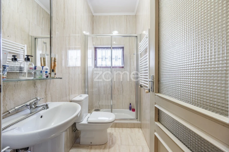 Moradia T5 para Venda em Canidelo Foto 12