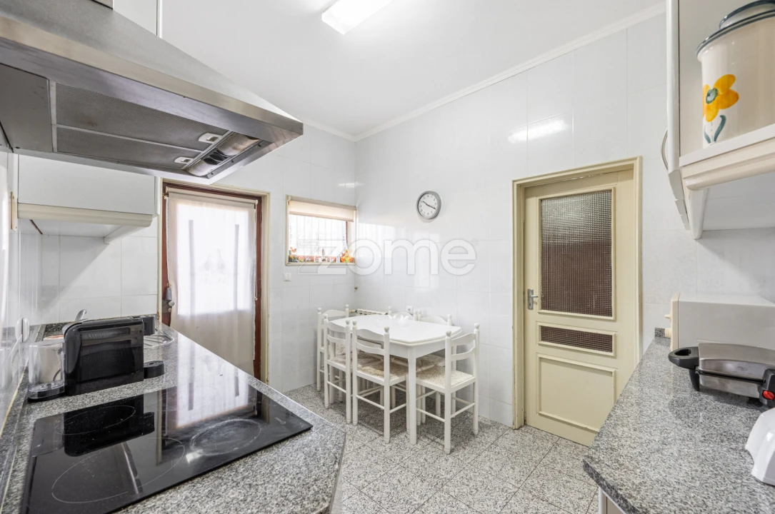 Moradia T5 para Venda em Canidelo Foto 9