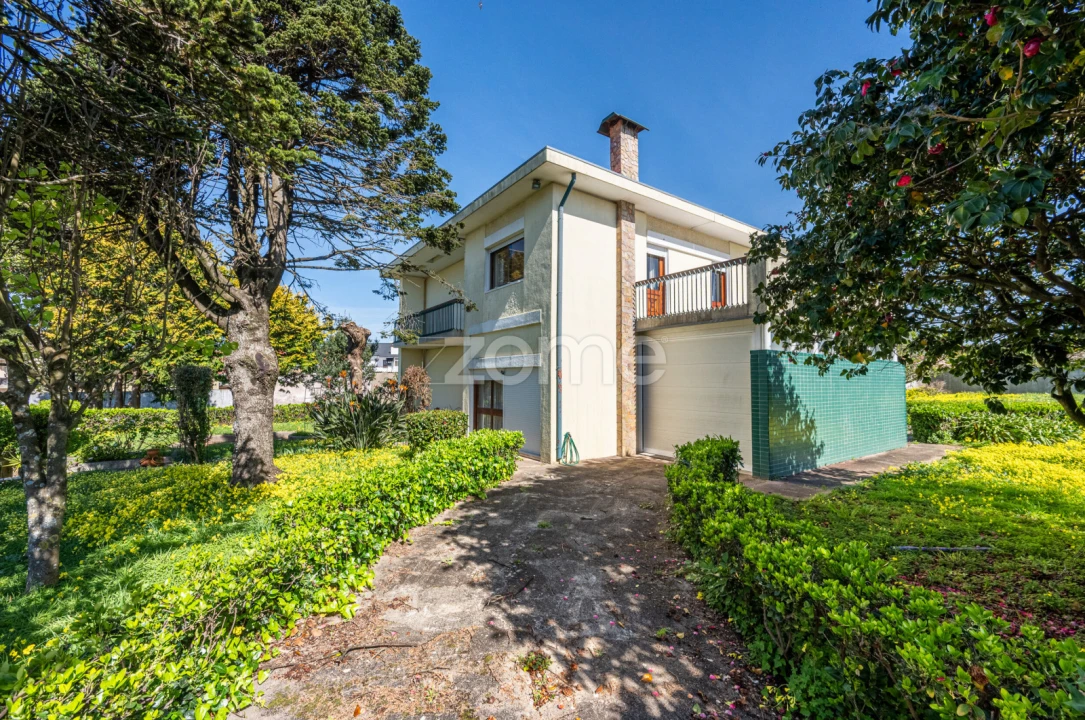 Moradia T5 para Venda em Canidelo Foto 32