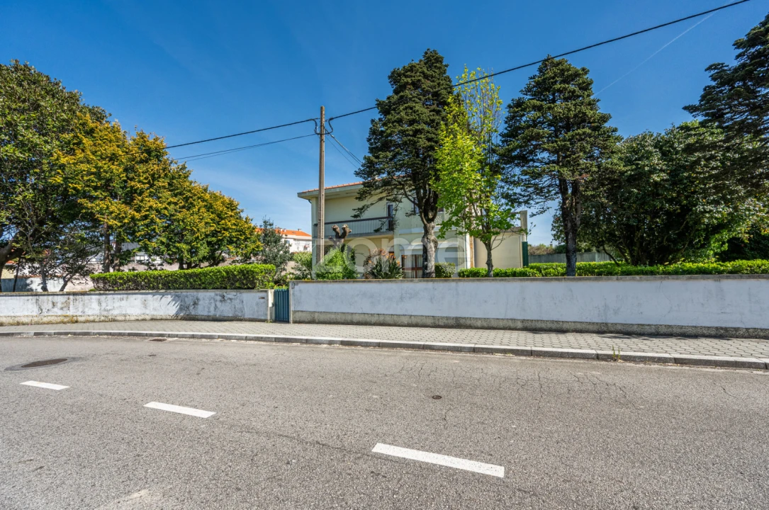 Moradia T5 para Venda em Canidelo Foto 37