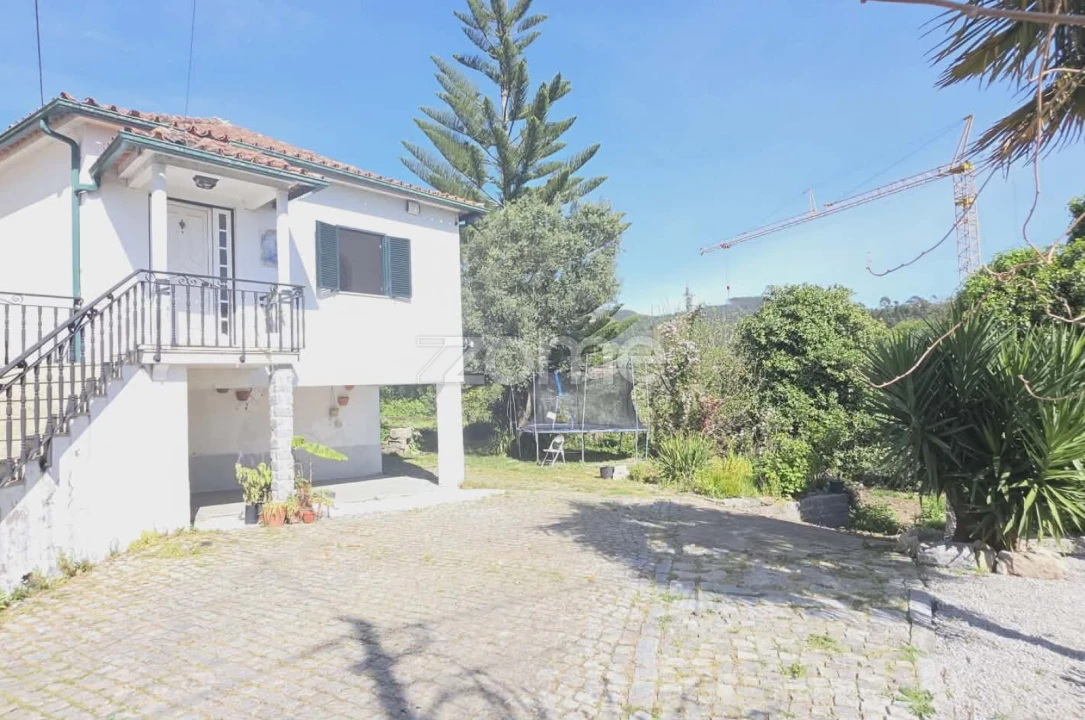 Moradia T3 para Venda em Sande, Vilarinho, Barros e Gomide Foto 1