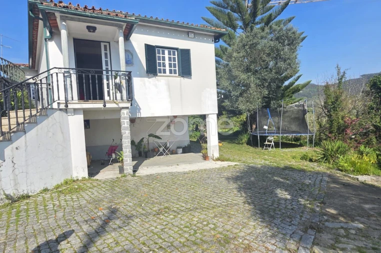 Moradia T3 para Venda em Sande, Vilarinho, Barros e Gomide Foto 2