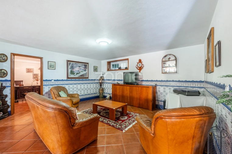 Moradia T4 para Venda em Fânzeres e São Pedro da Cova Foto 33