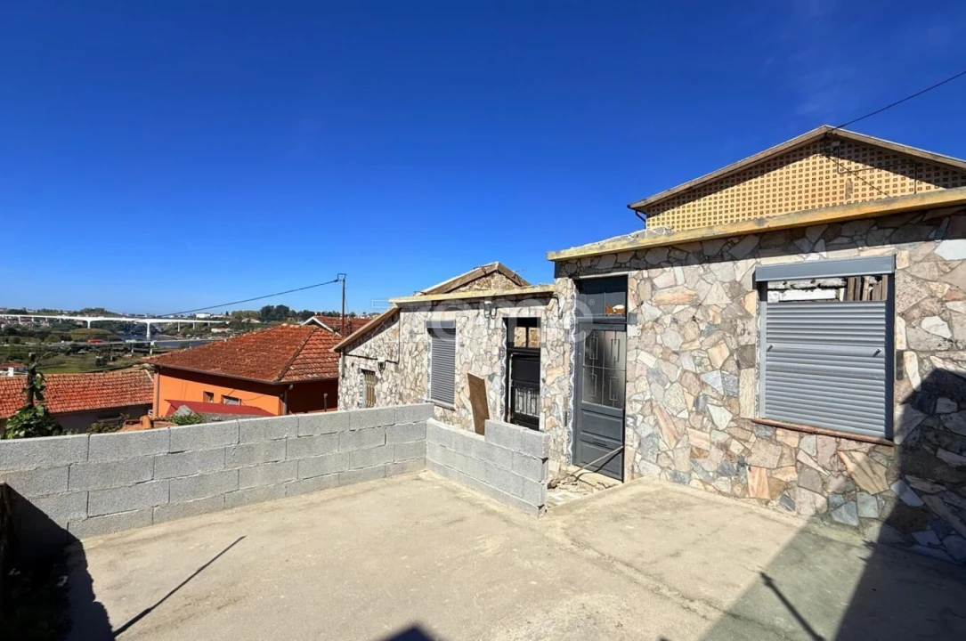 Moradia T2 para Venda em Gondomar (São Cosme), Valbom e Jovim Foto 9