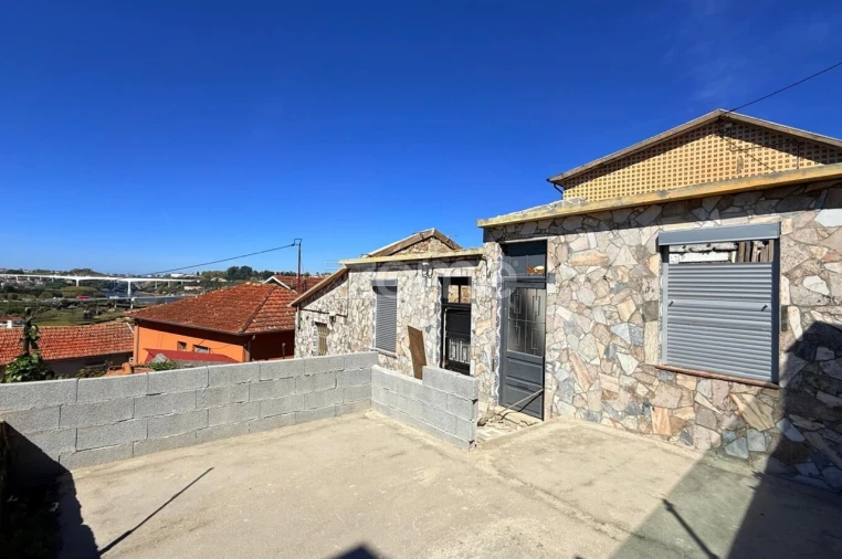 Moradia T2 para Venda em Gondomar (São Cosme), Valbom e Jovim Foto 9