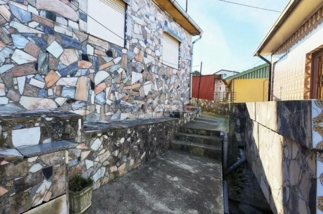 Moradia T1 para Venda em Gondomar (São Cosme), Valbom e Jovim Foto 3