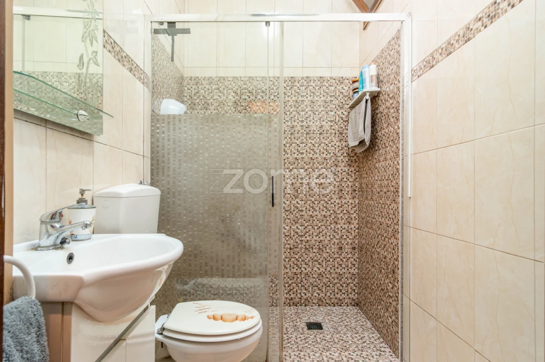 Moradia T2 para Venda em Azambuja Foto 17