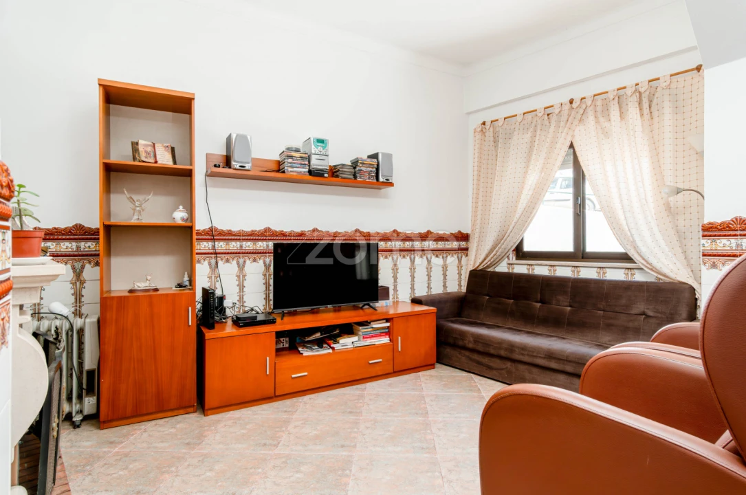 Moradia T2 para Venda em Azambuja Foto 15