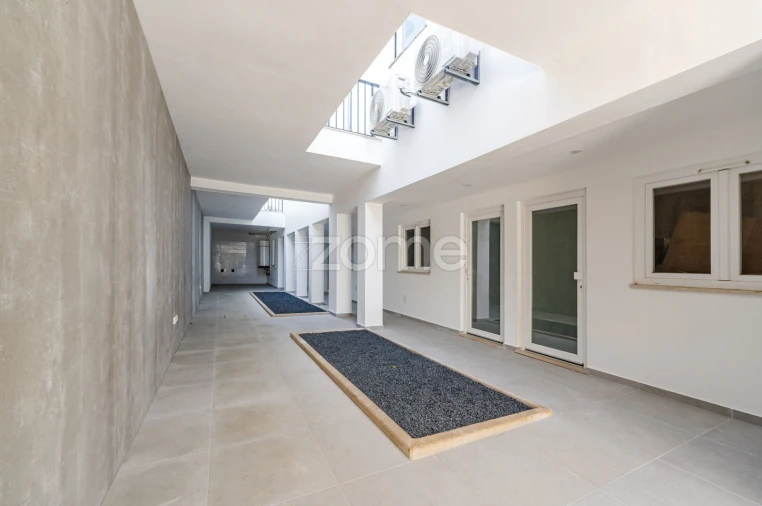 Prédio para Venda em Leiria, Pousos, Barreira e Cortes Foto 6