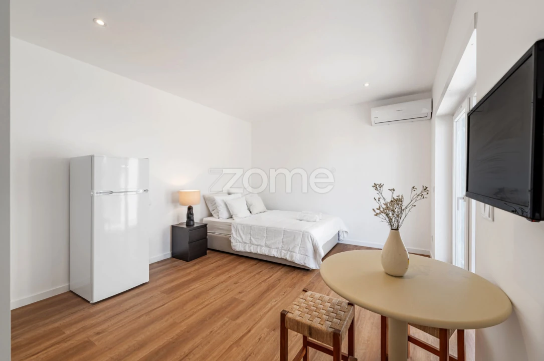 Prédio para Venda em Leiria, Pousos, Barreira e Cortes Foto 21