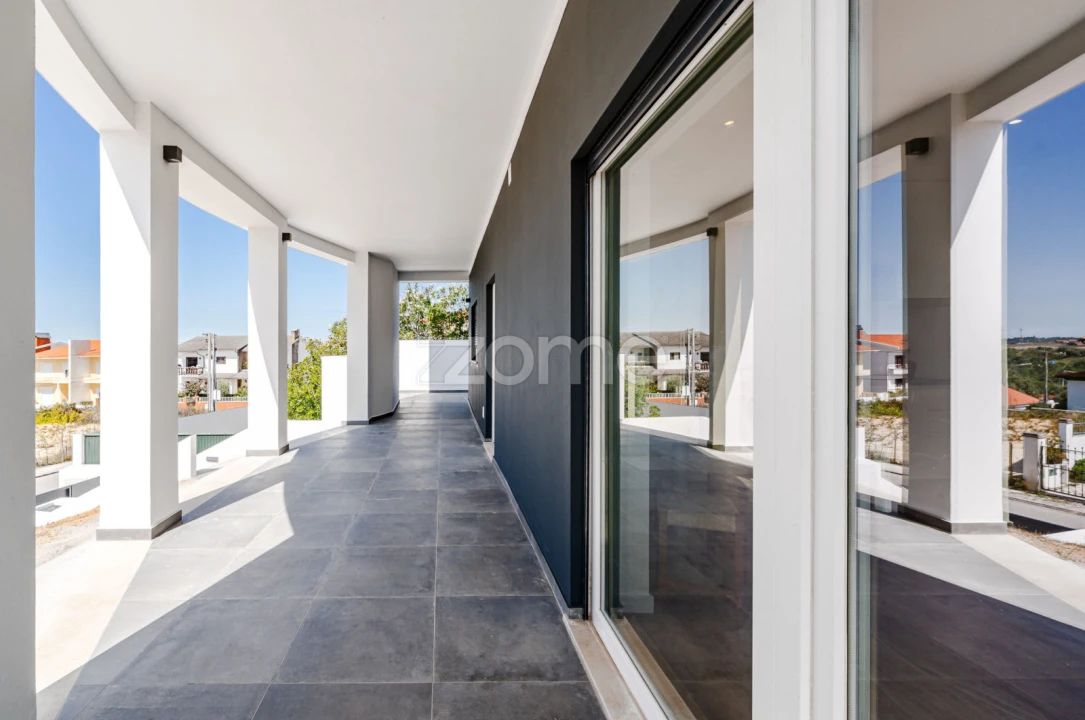 Prédio para Venda em Leiria, Pousos, Barreira e Cortes Foto 9