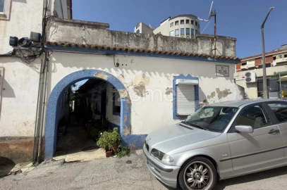 Moradia T13 para Venda em Sé Nova, Santa Cruz, Almedina e São Bartolomeu