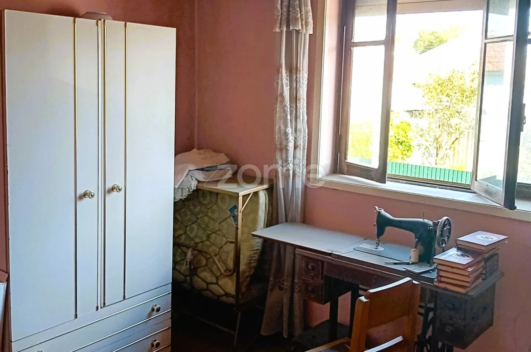 Moradia T5 para Venda em Sangalhos Foto 25