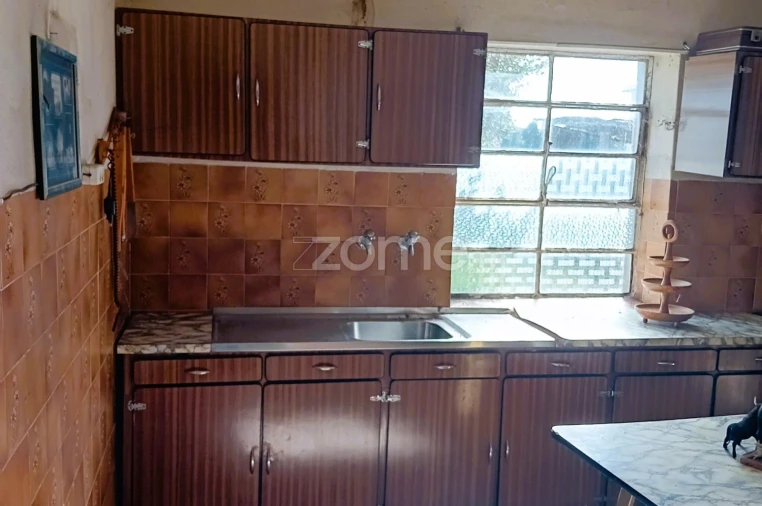 Moradia T5 para Venda em Sangalhos Foto 17