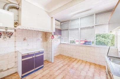 Apartamento T2 para Venda em Alvalade