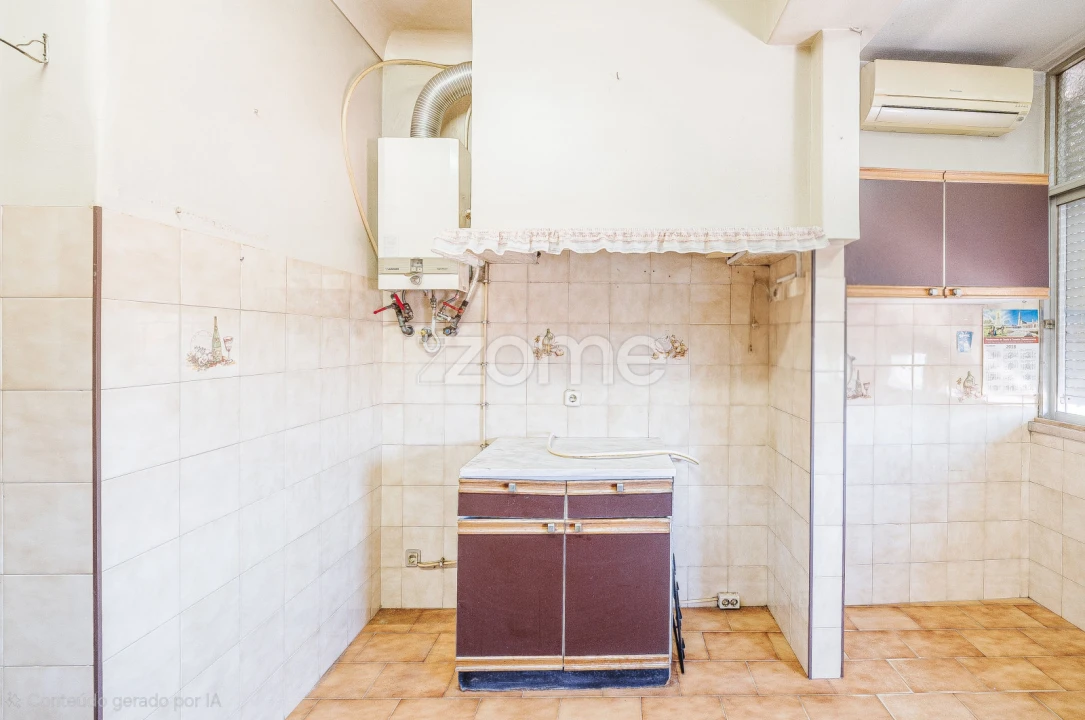 Apartamento T2 para Venda em Alvalade Foto 14