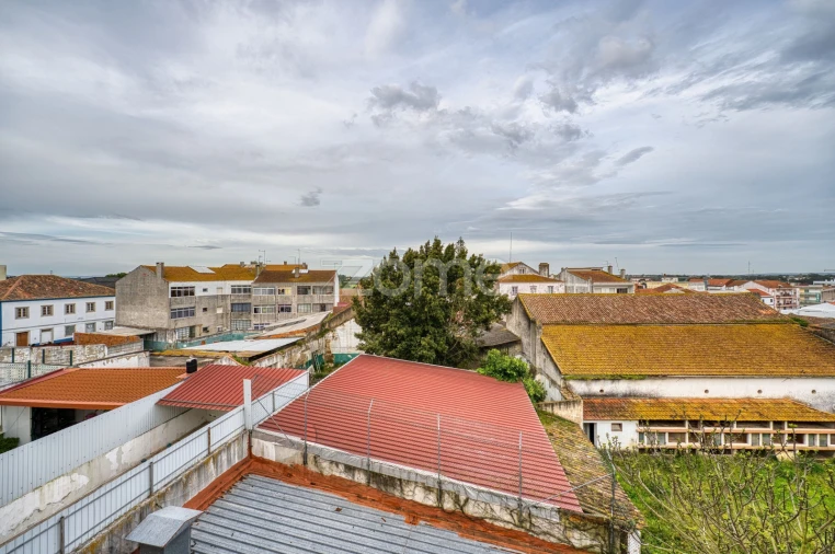 Apartamento T4 para Venda em Cartaxo e Vale da Pinta Foto 31