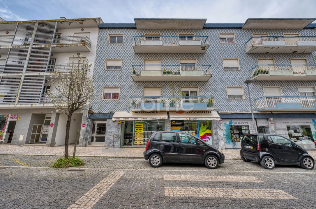 Apartamento T4 para Venda em Cartaxo e Vale da Pinta Foto 1