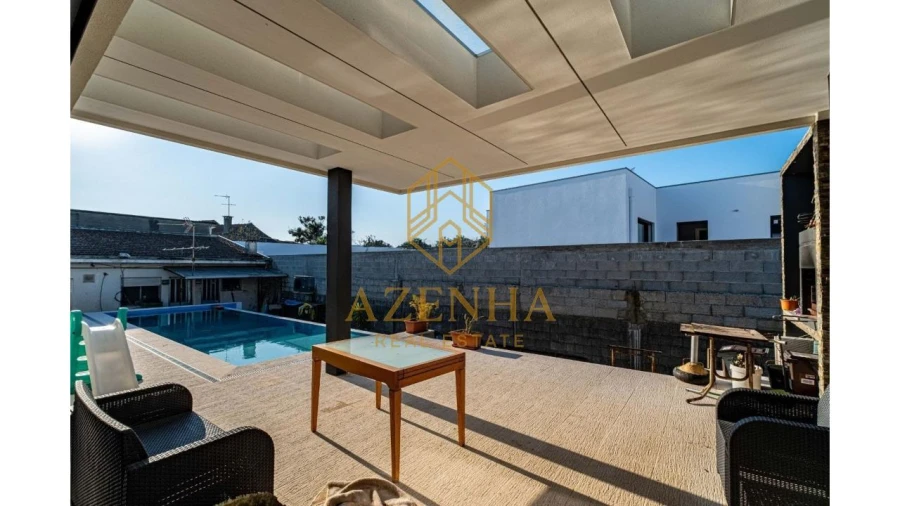 Moradia T4 para Venda em Nogueira e Silva Escura Foto 19