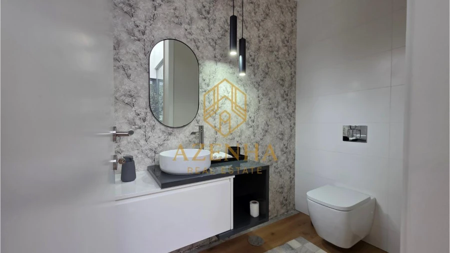 Moradia T4 para Venda em Nogueira e Silva Escura Foto 27