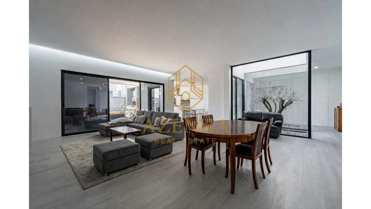 Moradia T4 para Venda em Nogueira e Silva Escura Foto 4