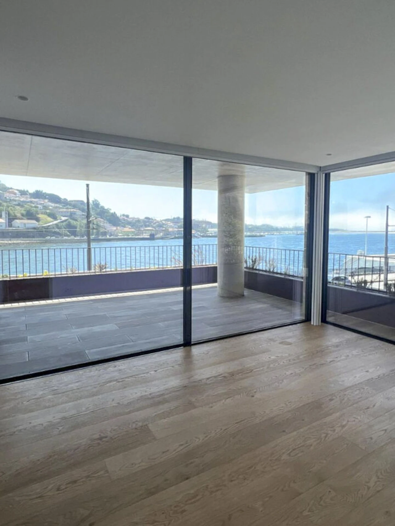 Apartamento T4 para Venda em Lordelo do Ouro e Massarelos Foto 5