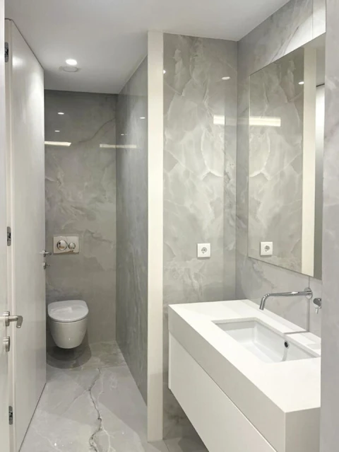 Apartamento T4 para Venda em Lordelo do Ouro e Massarelos