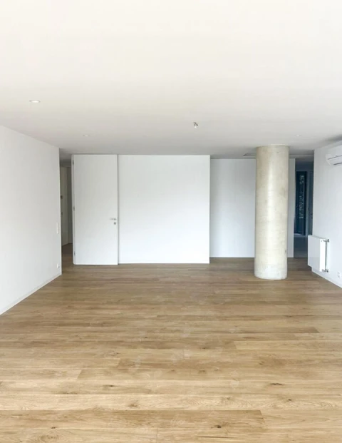 Apartamento T4 para Venda em Lordelo do Ouro e Massarelos