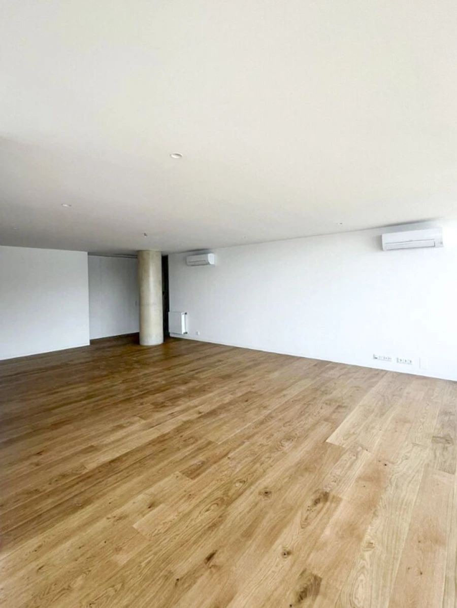 Apartamento T4 para Venda em Lordelo do Ouro e Massarelos Foto 26
