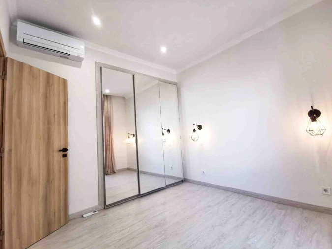 Moradia T2 para Venda em Estômbar e Parchal Foto 9