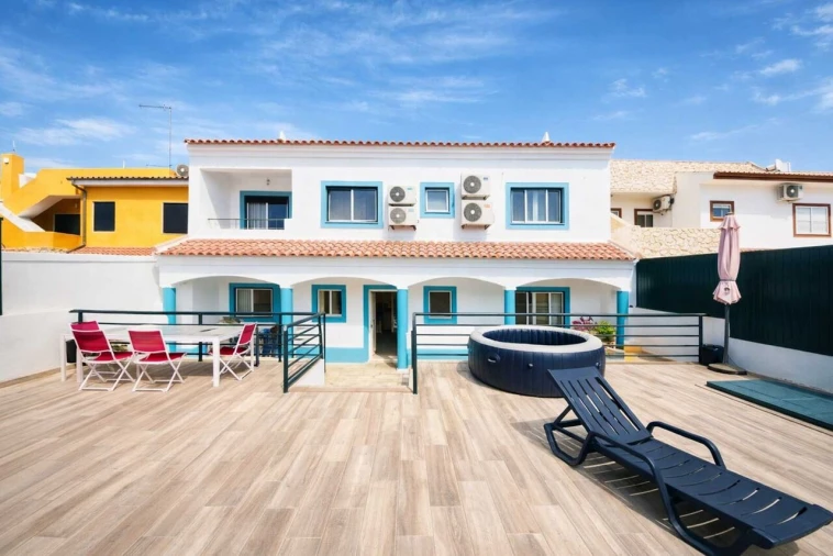 Moradia T5 para Venda em Estômbar e Parchal Foto 4