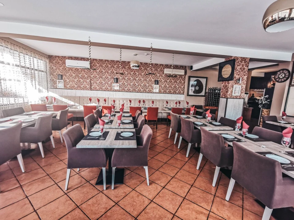 Loja para Venda em Alvor Foto 11