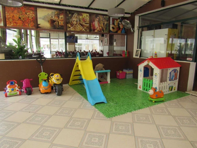 Loja para Venda em Alvor Foto 29