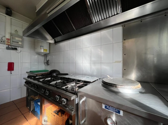 Loja para Venda em Alvor Foto 20