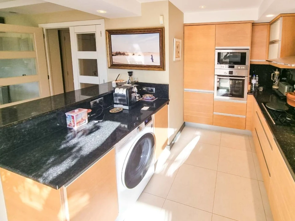 Moradia T2 para Venda em Estômbar e Parchal Foto 12