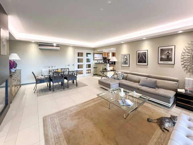 Moradia T2 para Venda em Estômbar e Parchal Foto 5