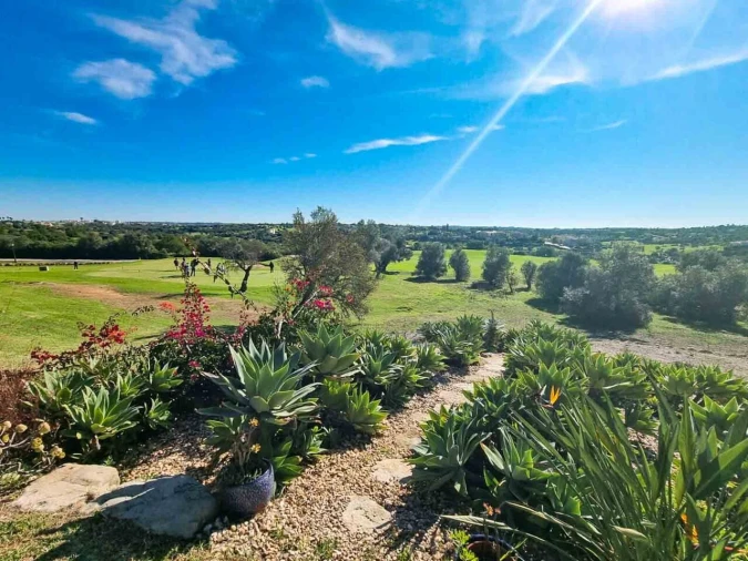 Moradia T2 para Venda em Estômbar e Parchal Foto 33