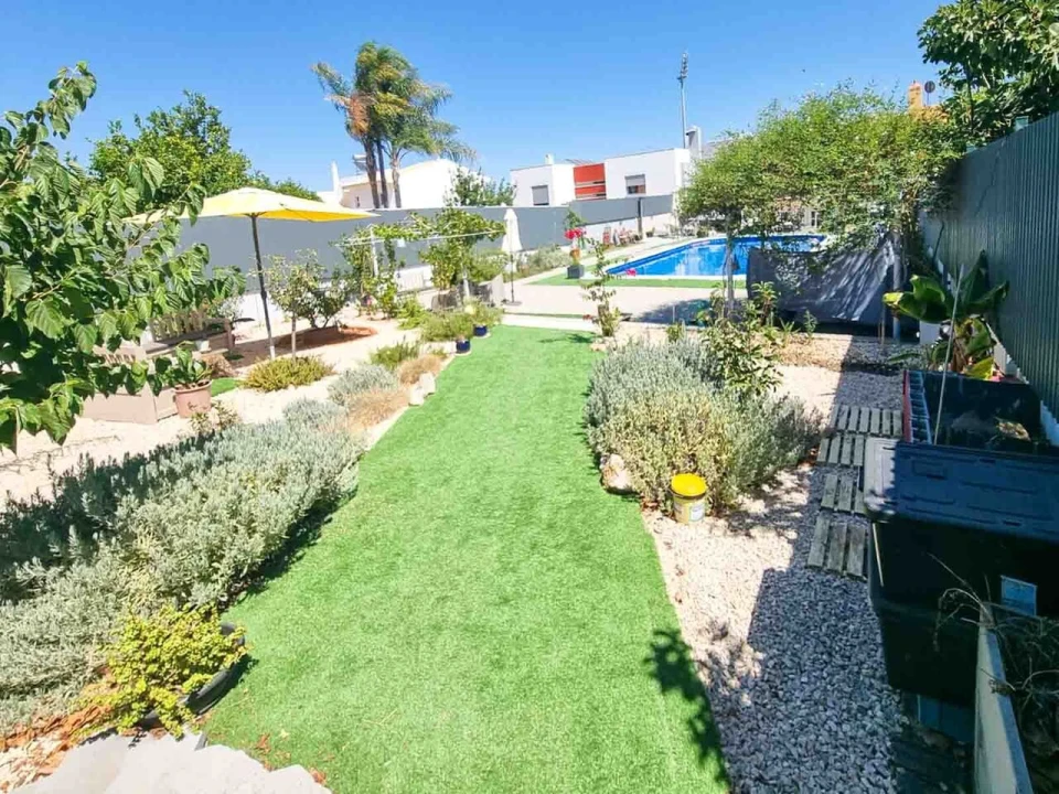 Moradia T5 para Venda em Estômbar e Parchal Foto 34