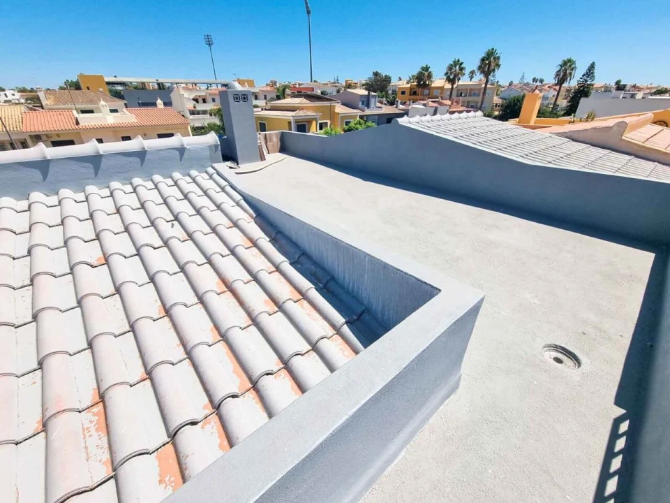 Moradia T5 para Venda em Estômbar e Parchal Foto 50