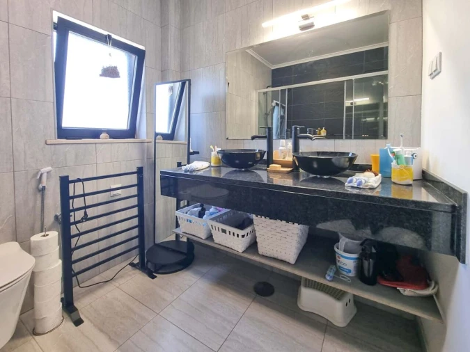 Moradia T5 para Venda em Estômbar e Parchal Foto 51