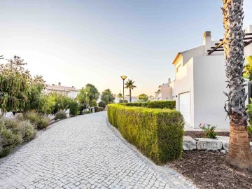 Moradia T2 para Venda em Lagoa e Carvoeiro