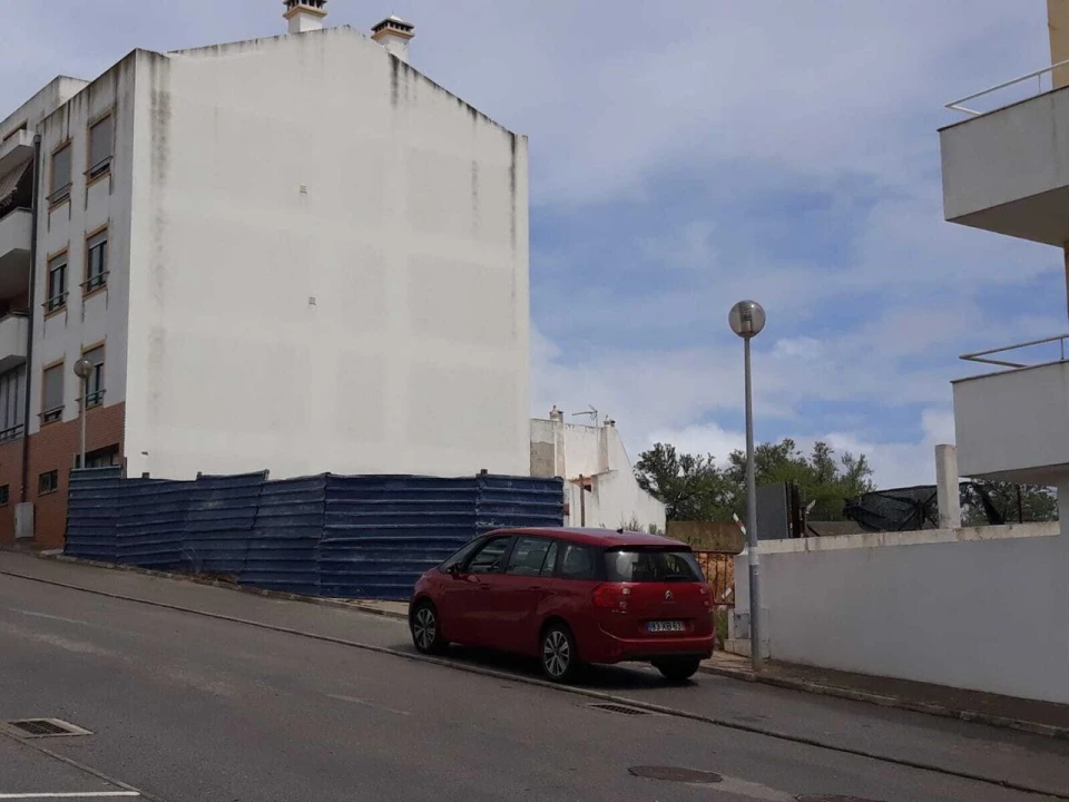 Terreno para Venda em Estômbar e Parchal Foto 6