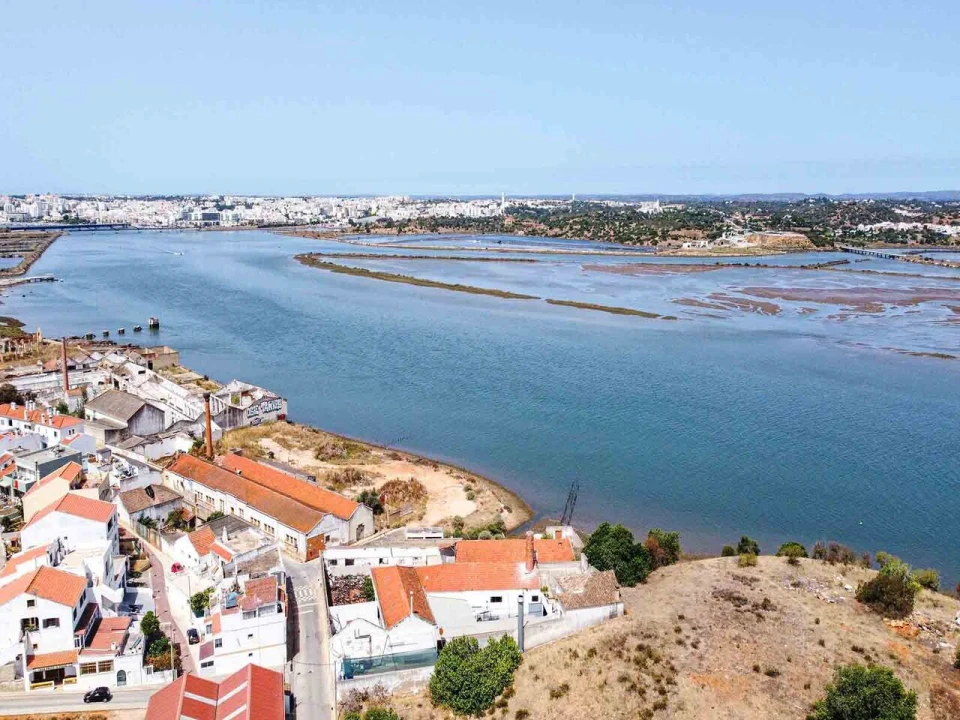 Terreno para Venda em Estômbar e Parchal Foto 6