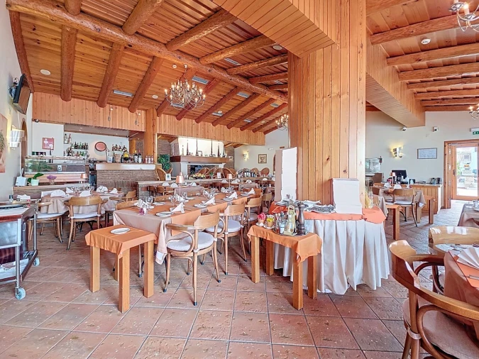 Loja para Venda em Porches Foto 19