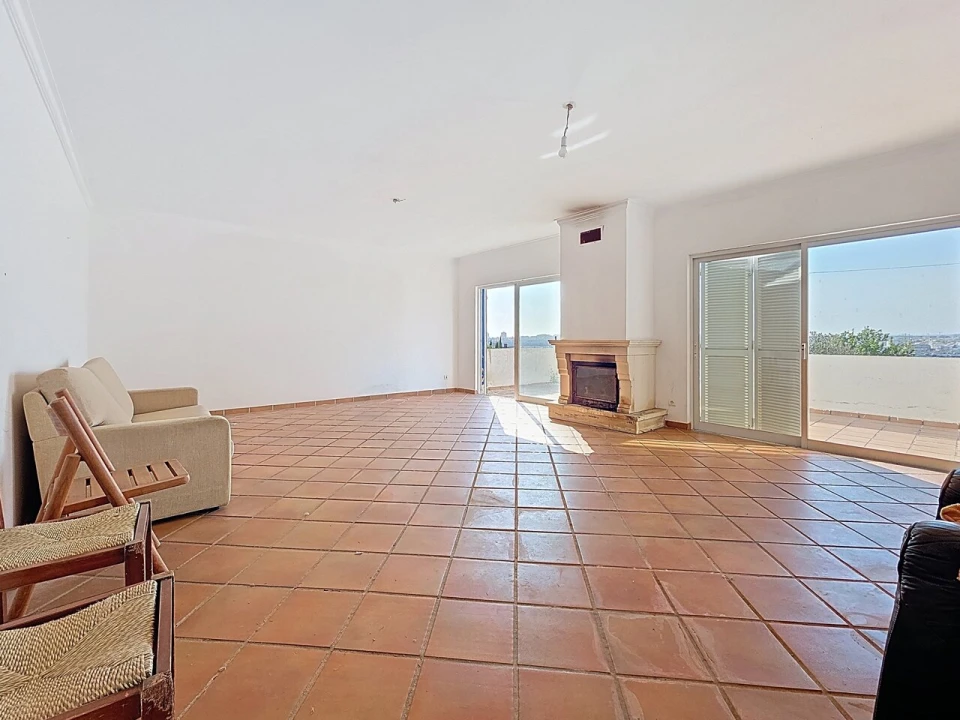 Moradia T5 para Venda em Estômbar e Parchal Foto 19