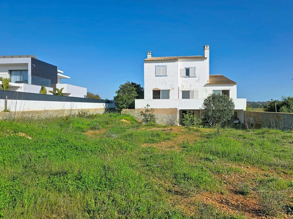 Moradia T5 para Venda em Estômbar e Parchal Foto 32