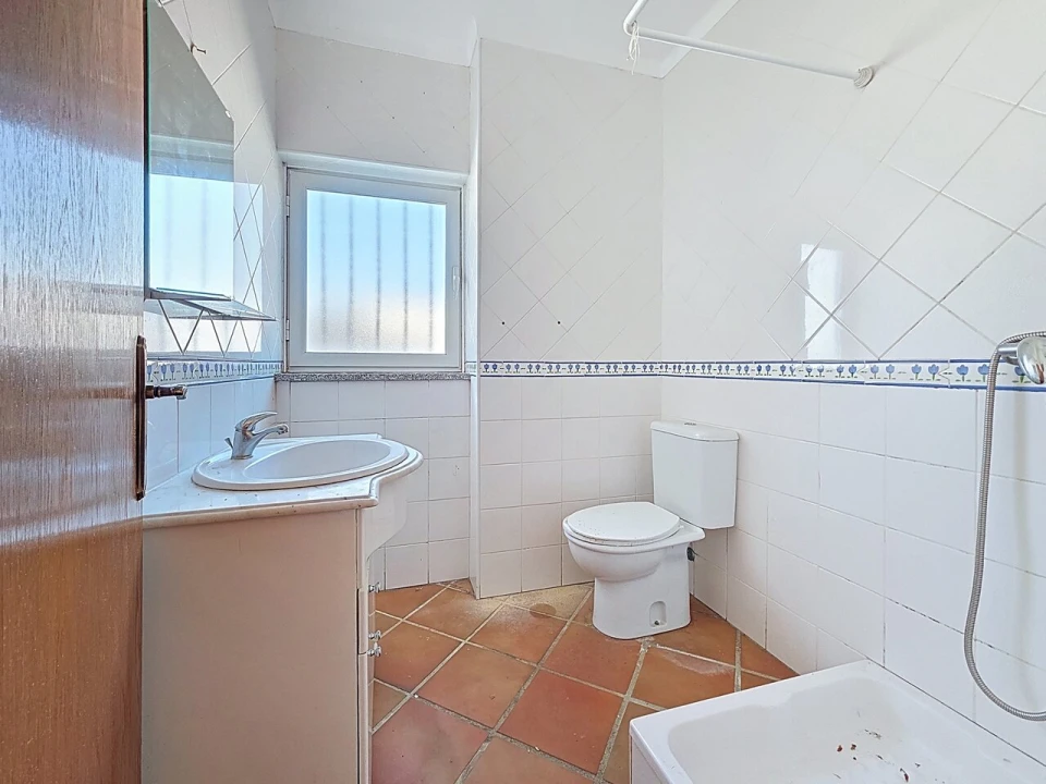 Moradia T5 para Venda em Estômbar e Parchal Foto 48